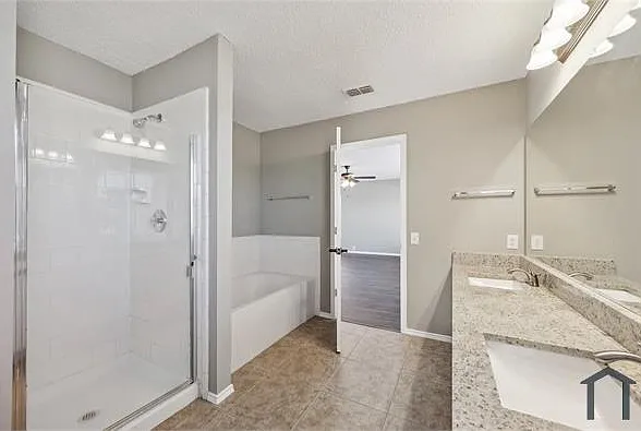 217 Amber Ridge Dr — Photo 10