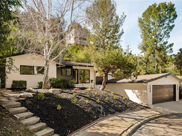 5105 Tendilla Ave, Woodland Hills, CA 91364