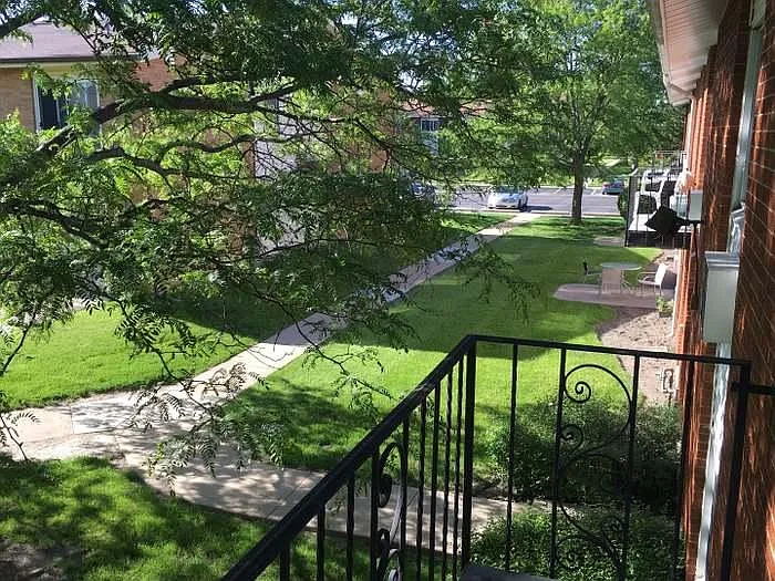 8836 N Western Ave #204D — Photo 3