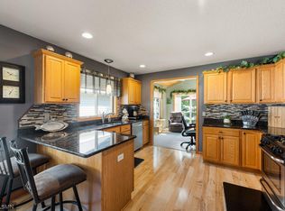 11744 Xenia St NW, Coon Rapids, MN 55433