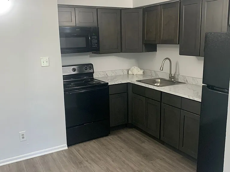 Spring Village Apartments — Photo 10