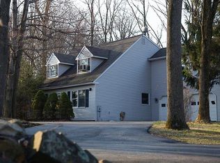 1736 Skyline Dr, Upper Black Eddy, PA