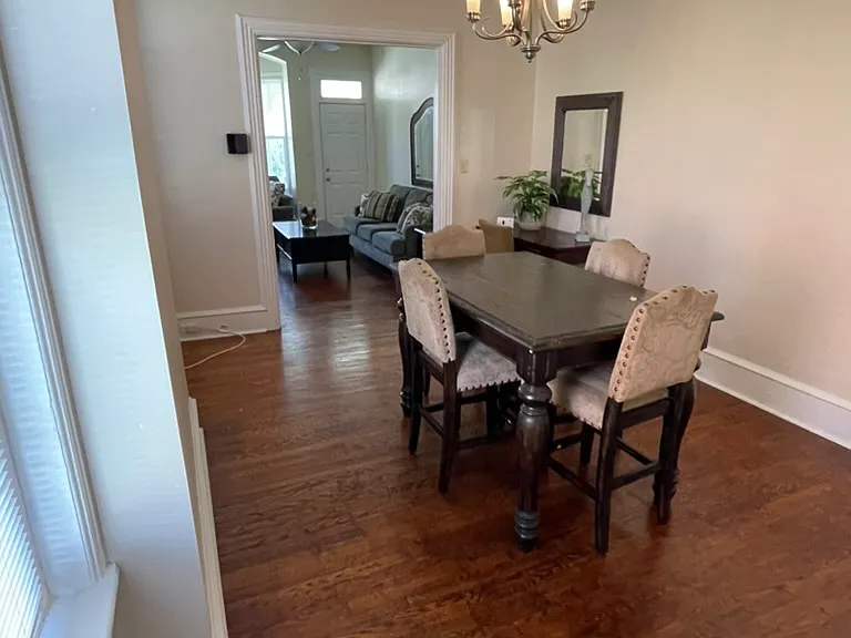 725 Grace St — Photo 3