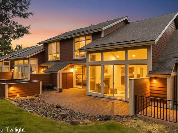 11110 Village Loop, Redmond, OR 97756