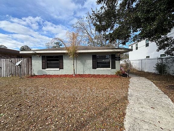 2nd image of 8145 Cheryl Ann Ln