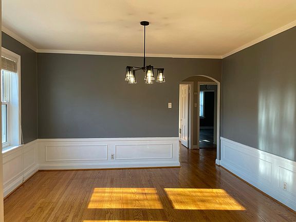 2nd image of 1089 Terrace Dr #1089