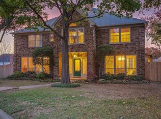 2831 Heather Ct, Grand Prairie, TX 75052