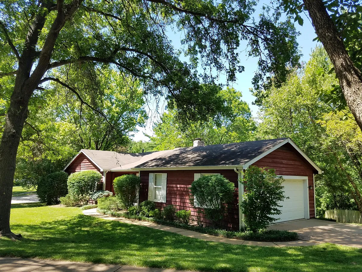 Building Photo - 14349 Cypress Hill Dr