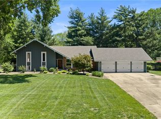 16001 Russell Rd, Stilwell, KS 66085