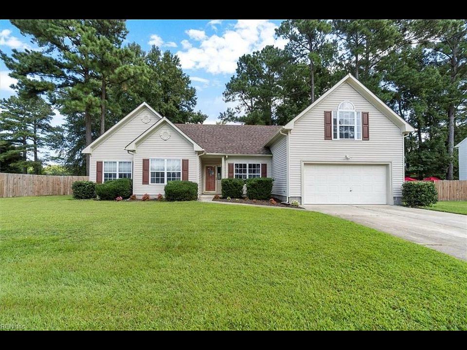 1st image of 493 Green Wing Dr