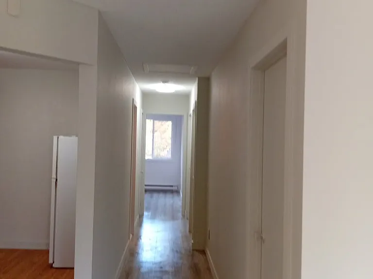 190 Borland St E #4 — Photo 10