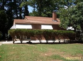 2985 Sylvan Rd, East Pt, GA 30344