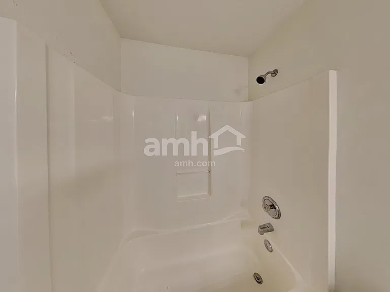2264 Monthemer Cove Dr — Photo 18