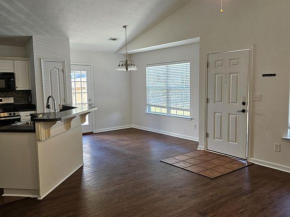 2nd image of 803 Westlawn Drive