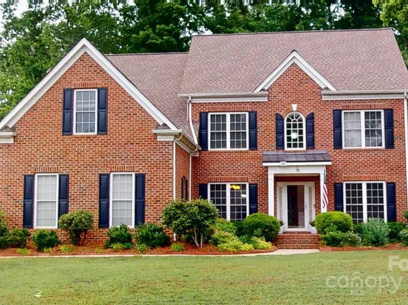 4066 Belle Meade Cir, Belmont, NC 28012