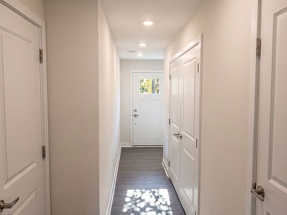 Entry way