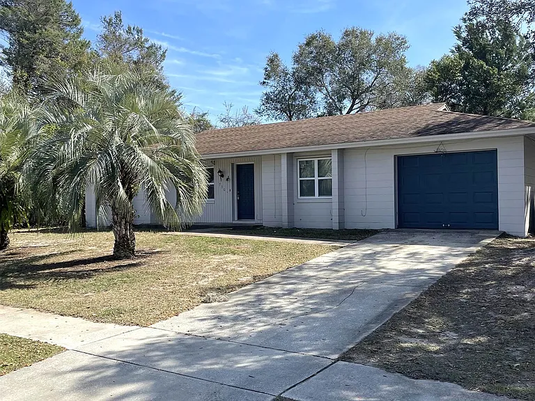 790 Bahia Dr — Photo 1