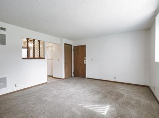 4132 Huntington Ave #2X1A, Lincoln, NE 68504