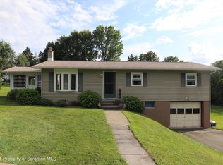 19 Mountain View Ter, Tunkhannock, PA 18657