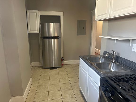 4th image of 1481 Michigan Ave #14875