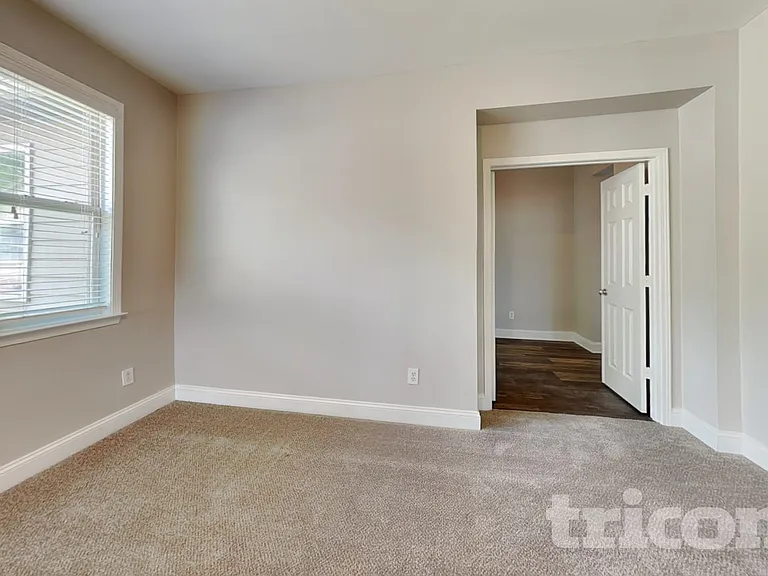4384 Challedon Dr — Photo 21