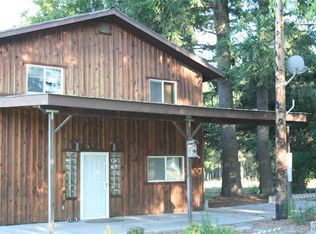 10413 E Dunn Rd, Chattaroy, WA 99003