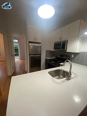 Rented by Fifth & Forever LLC | media 18
