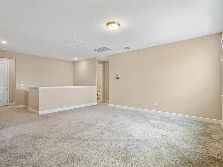16031 Silver Brook Way — Photo 31