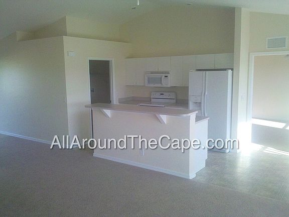 2nd image of 1137 NW 9th Ave