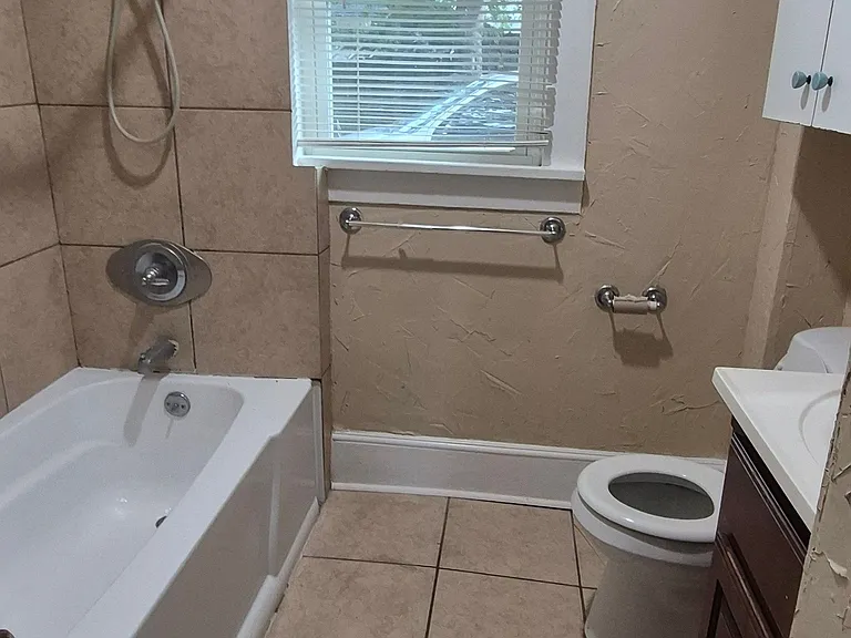 616 Highland Ave — Photo 14