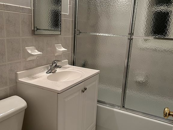 4th image of 60-06 82nd St #3