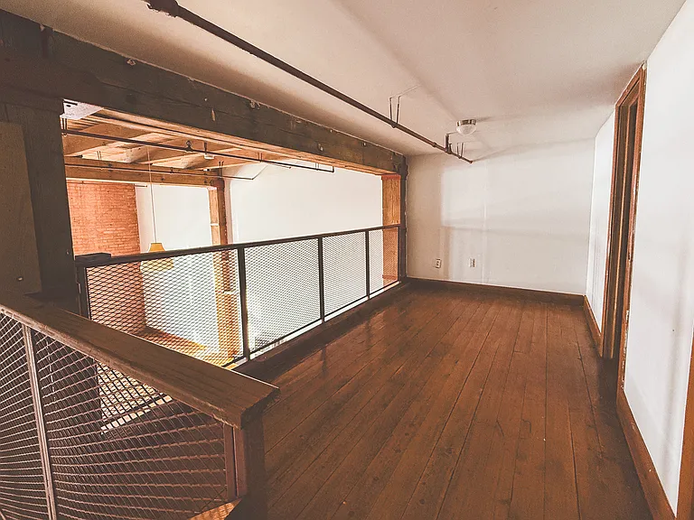 Grand Lofts — Photo 48