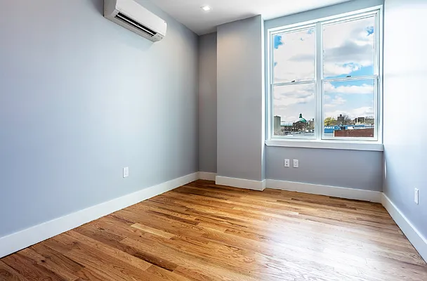 Rented by RENTBK LLC | media 7