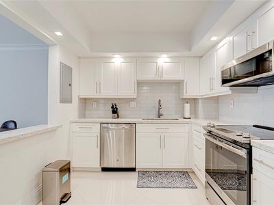 3750 Galt Ocean Dr #604, Fort Lauderdale, FL, 33308