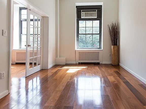5th image of 217 W 14th St APT 3F