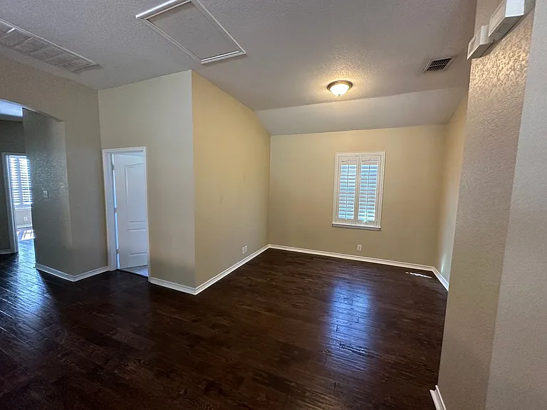 21719 Dion Vlg — Photo 12