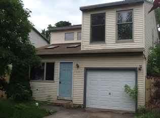 111 Wildwood Dr, Round Lake Beach, IL