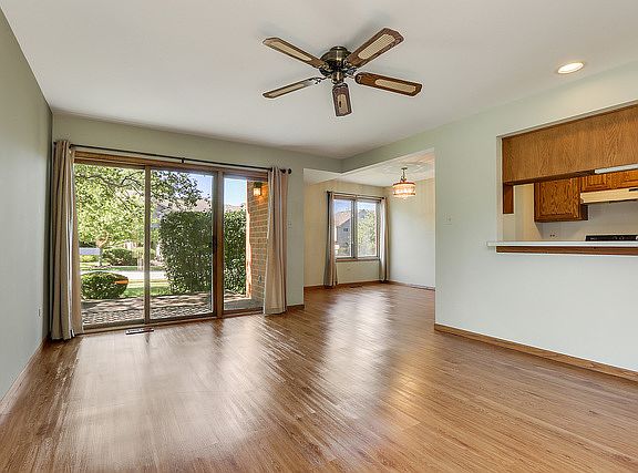 2nd image of 9650 145th Pl Unit 16