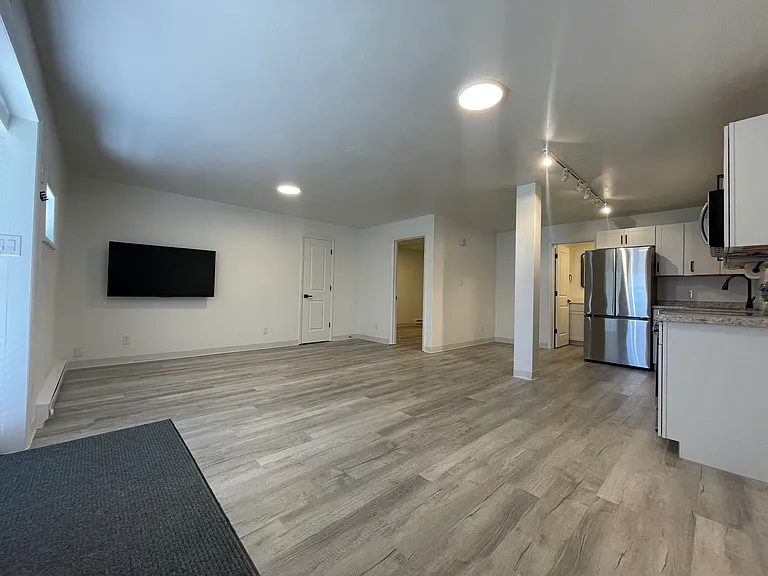 1115 Colorado Ave #1115 — Photo 6