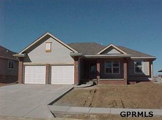 2110 Plymouth Rock, Bellevue, NE 68123