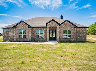 131 Bluegrass Trl, Springtown, TX 76082