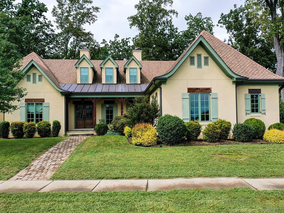 1st image of 6547 Woodbourne Ln
