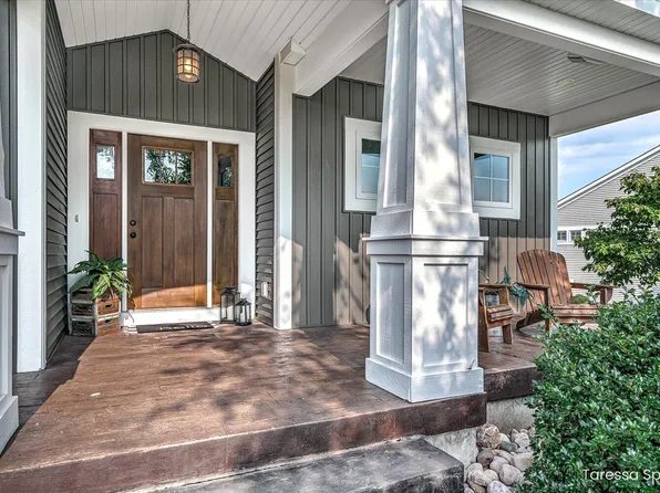 4523 Grand Point, Holland, MI 49424