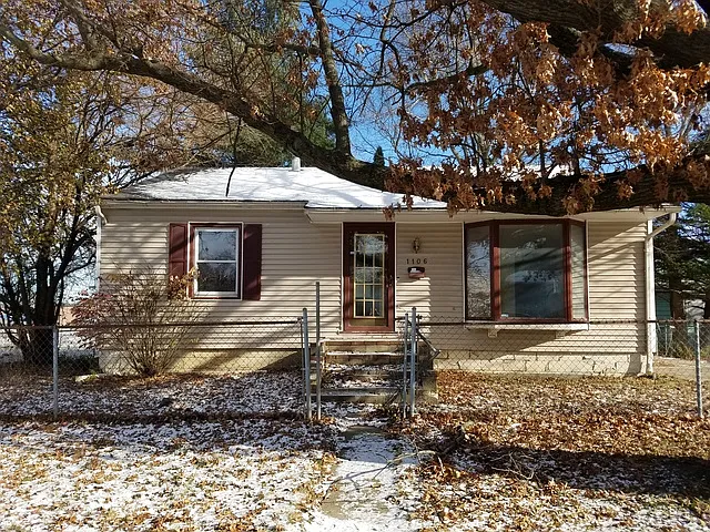 1106 N Willis Ave photo 1
