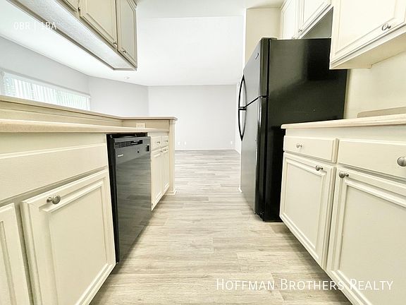 2nd image of 11223 Richland Ave #100