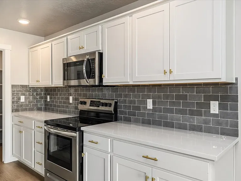 5032 W White Birch St — Photo 14