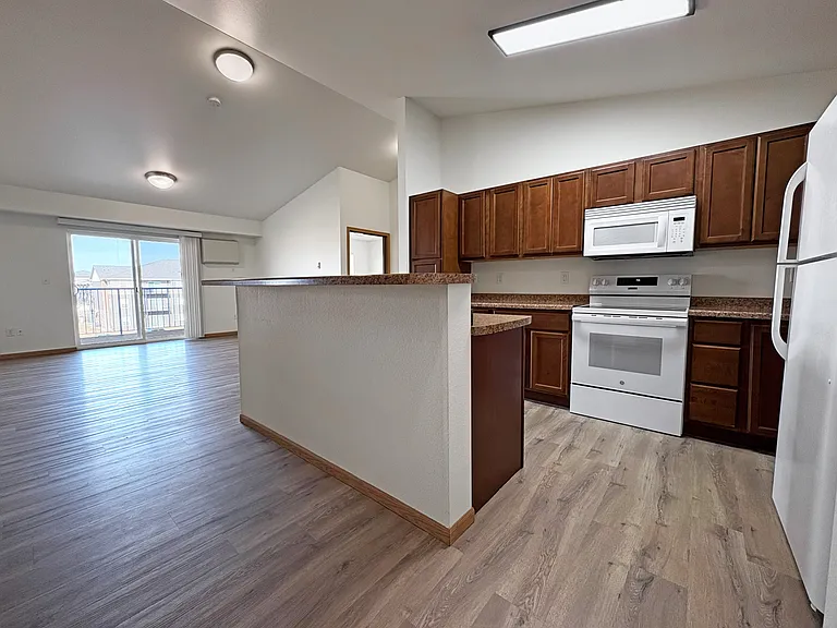 Welcome to Gateway Apartments, where modern comfort meets stylish living. Enjoy an open-concept layout with spacious kitchens and bright natural light. Don't miss your chance to call this place homeschedule your tour today!