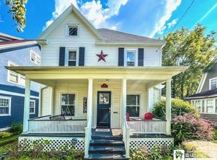 26 Chestnut St, Jamestown, NY 14701