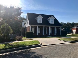 7619 Highland Pl, Mobile, AL 36695