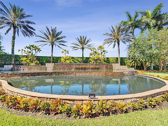 2nd image of 3936 Cascade Ter